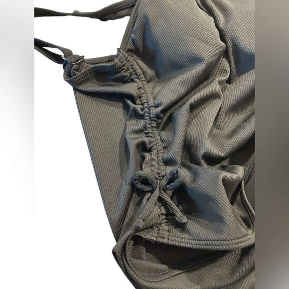 Black semi-thong swimsuit with lacing on both sides - Picture 5 of 7